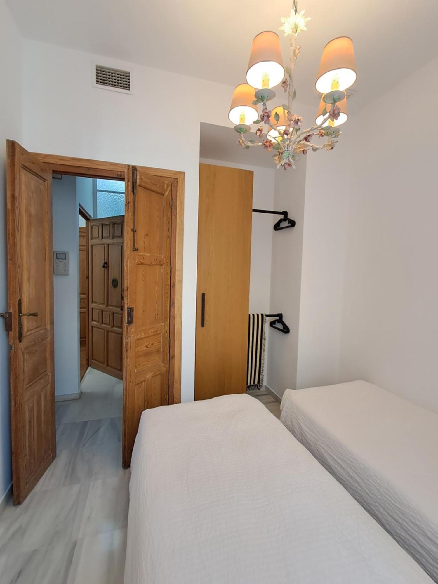 Apartamentos Almirante Hoyos إشبيلية المظهر الخارجي الصورة